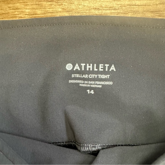 Athleta Stellar City Tight Size 14 Black Pants - Picture 15 of 16